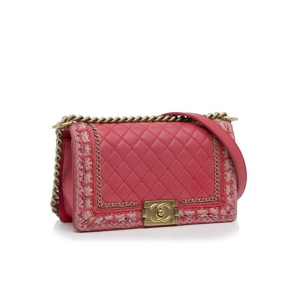 Pre Loved Chanel Quilted Lambskin Leather Crossbody Bag with Chain Strap - Picture 2 of 10